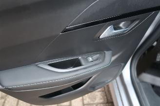 Peugeot e-208 EV Allure Pack 50 KWh picture 17