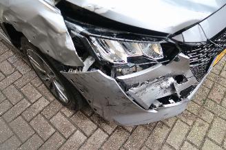 Peugeot e-208 EV Allure Pack 50 KWh picture 6