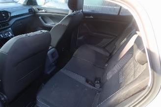 Volkswagen T-Cross 1.0 TSI Life picture 21