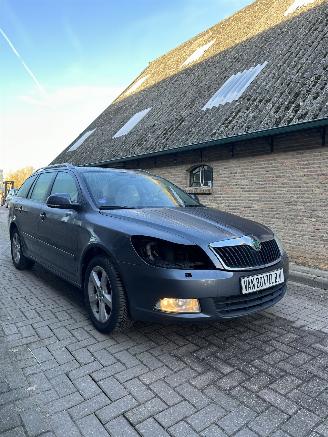 Skoda Octavia Combi 1.2 TSI Elegance Business Line picture 3