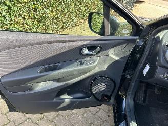 Renault Clio 0.9 TCe Limited picture 6