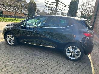 Renault Clio 0.9 TCe Limited picture 5