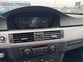 BMW 3-serie 325i High Executive picture 10