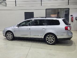 Volkswagen Passat 2.0 TDI Highline Blue TDI picture 2