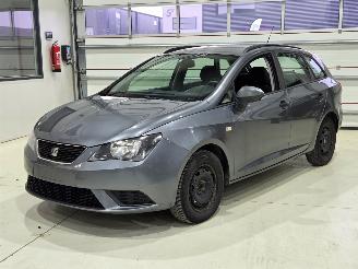 skadebil auto Seat Ibiza Ibiza ST Reference 2013/5