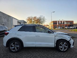 Volkswagen T-Roc 1.5 TSI DSG R-Line Virtual Navi IQ-Light Sport-Mode Massage Camera Sfeerverl. Stoelverw. Trekhaak Ecc Acc 110KW/150PK picture 6