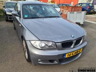 BMW 1-serie 1 serie (E81), Hatchback 3-drs, 2006 / 2012 118i 16V picture 4