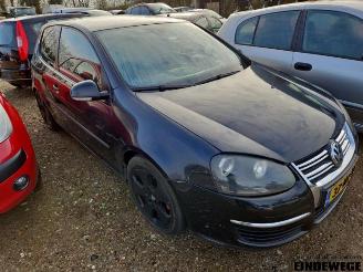 Vrakbiler auto Volkswagen Golf Golf V (1K1), Hatchback, 2003 / 2010 1.6 FSI 16V 2004/2