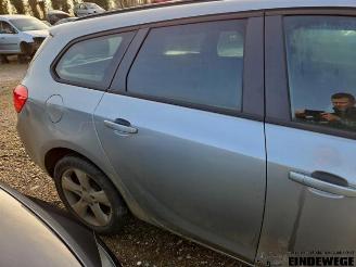 Opel Astra Astra J Sports Tourer (PD8/PE8/PF8), Combi, 2010 / 2015 1.7 CDTi 16V picture 9