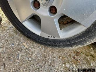 Toyota Aygo Aygo (B10), Hatchback, 2005 / 2014 1.0 12V VVT-i picture 16