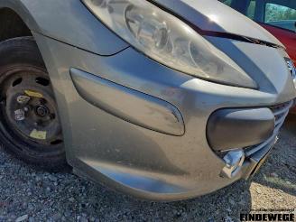 Peugeot 307 307 SW (3H), Combi, 2002 / 2008 1.6 HDiF 110 16V picture 18