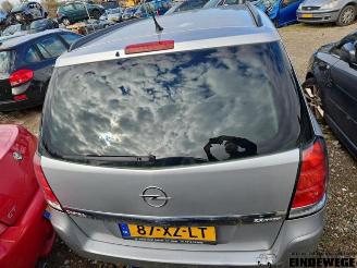 Opel Zafira Zafira (M75), MPV, 2005 / 2015 2.2 16V Direct Ecotec picture 5