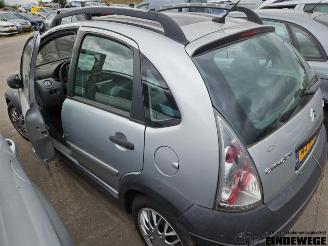 Citroën C3 C3 (FC/FL/FT), Hatchback 5-drs, 2001 / 2012 1.4 16V Sensodrive picture 4