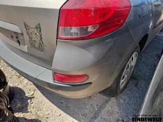 Renault Clio Clio III Estate/Grandtour (KR), Combi, 2007 / 2014 1.5 dCi 70 picture 21