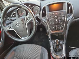 Opel Astra Astra J (PC6/PD6/PE6/PF6), Hatchback 5-drs, 2009 / 2015 1.4 Turbo 16V picture 8