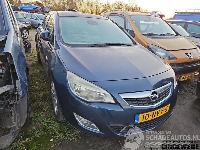 Opel Astra Astra J (PC6/PD6/PE6/PF6), Hatchback 5-drs, 2009 / 2015 1.4 Turbo 16V