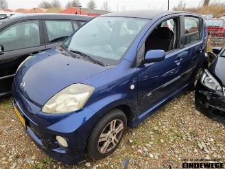 Vrakbiler auto Daihatsu Sirion Sirion 2 (M3), Hatchback, 2005 1.3 16V DVVT 2005/4