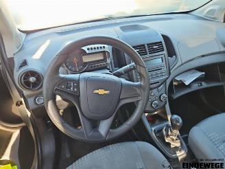Chevrolet Aveo Aveo (300), Hatchback, 2006 / 2015 1.2 16V picture 6