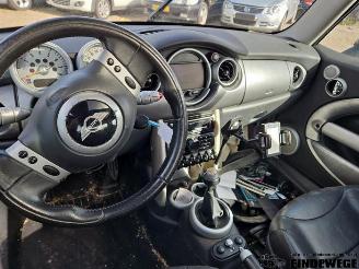 Mini Cooper S Mini Cooper S (R53), Hatchback, 2002 / 2006 1.6 16V picture 7