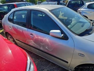 Seat Leon Leon (1M1), Hatchback 5-drs, 1999 / 2006 1.8 20V picture 12