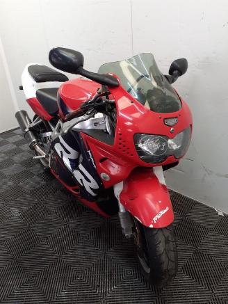 krockskadad bil motor Honda CBR 900  1996/5