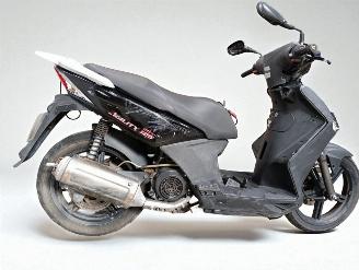 Kymco  125 AGILITY picture 3