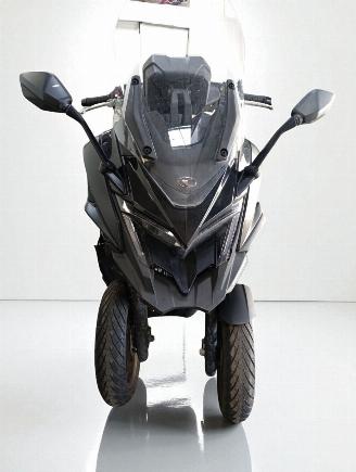 Kymco  CV3 550 picture 3