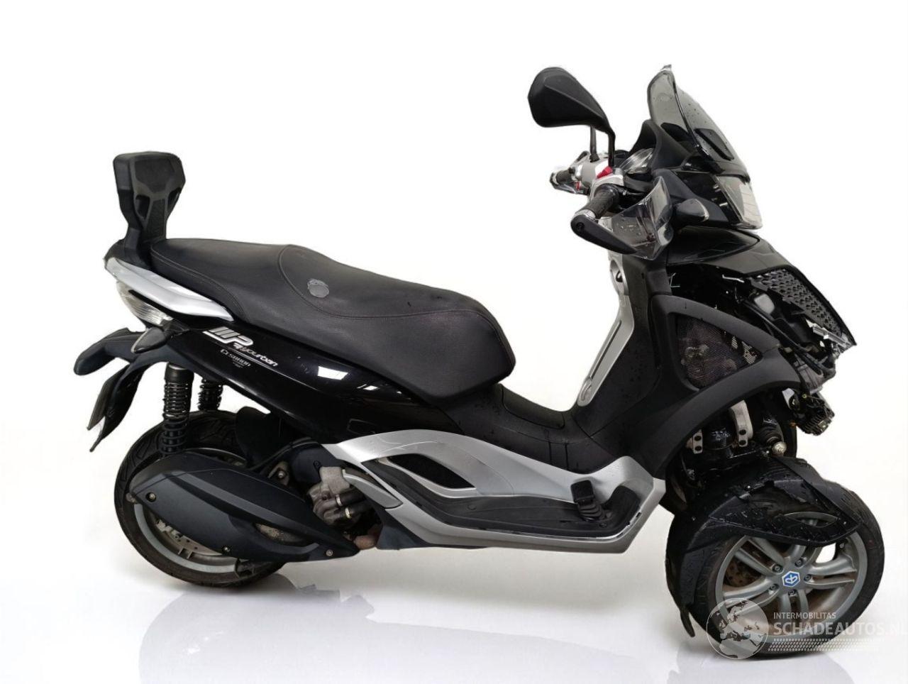 Piaggio  YOURBAN