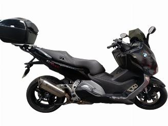 krockskadad bil motor BMW C 650 SPORT 2013/7