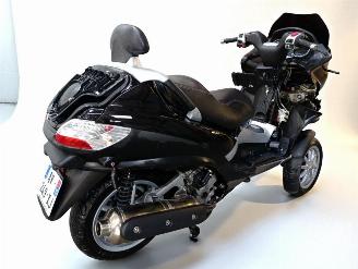 Piaggio  MP3 picture 3