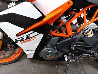 KTM  RC 390 picture 21