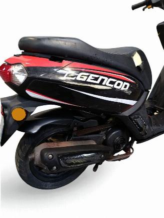 Peugeot  KISBEE picture 9