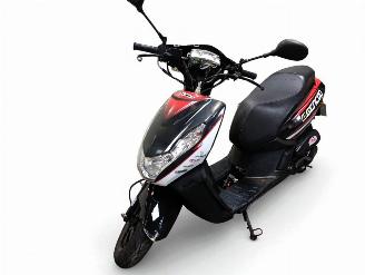 Peugeot  KISBEE picture 4