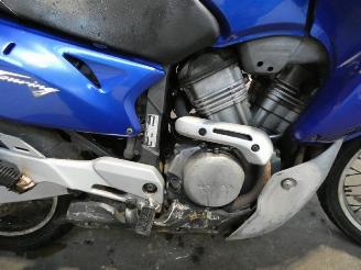 Honda Transalp 650  picture 5