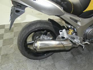 Yamaha TDM 900  picture 15