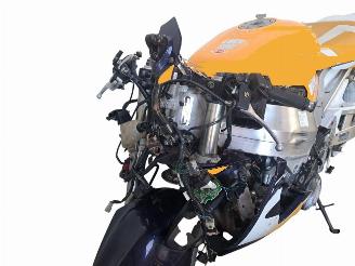 Honda CBR 900 RR picture 18