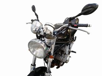 Yamaha XJ 6 Division  picture 2