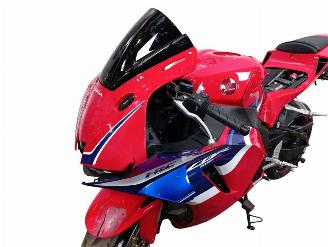 Honda CBR 600 RR picture 21