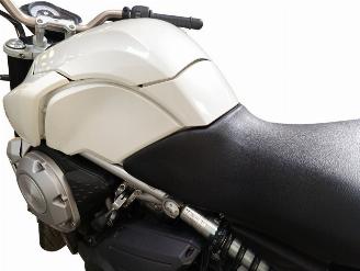 Aprilia Mana 850  picture 10