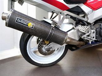 Honda CBR 900 RR picture 22