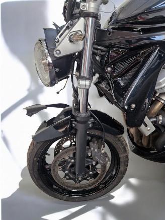 Suzuki Bandit 650  picture 12