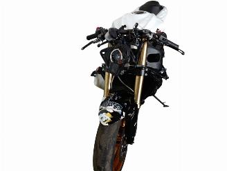 Suzuki GSX-R 1000  picture 2