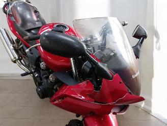 Kawasaki ZR - 7 S picture 4