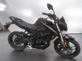 Uttjänta bilar auto Voge CR-Z R 125 2025/5