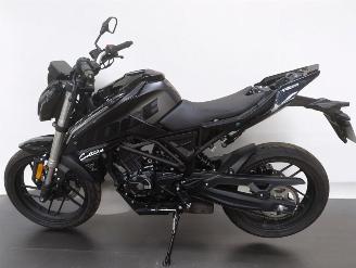 Voge  R 125 picture 3