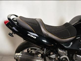 Suzuki GSX 600 F picture 6