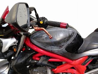 Suzuki Gladius 650 SFV picture 7