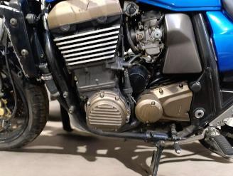 Kawasaki ZRX 1200  picture 8