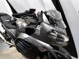 Kawasaki GTR 1400  picture 7