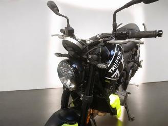 Triumph Trident 660  picture 2
